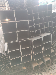 伊春大口径无缝方矩管